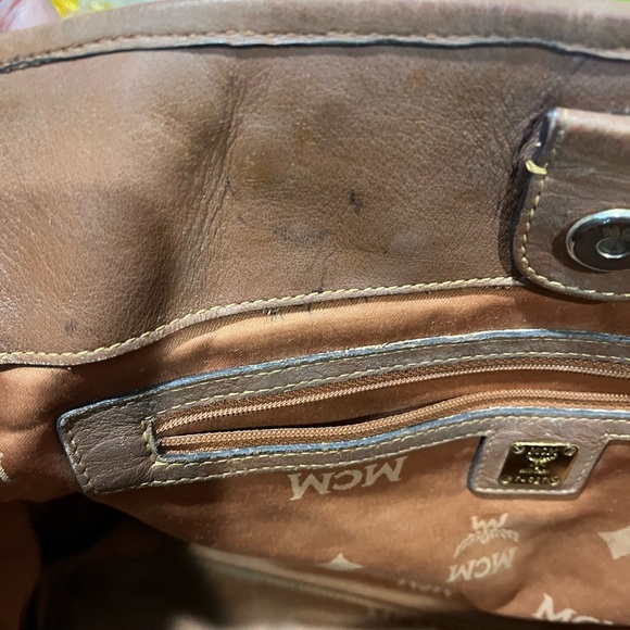 MCM COGNAC ANIMAL PRINT TOTE - Picture 10 of 16